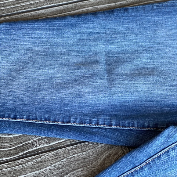 Distressed Denim Mid Waist Cropped Skinny Jeans - Picture 4 of 5